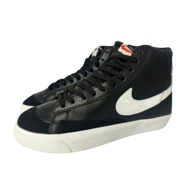 Blazer Mid